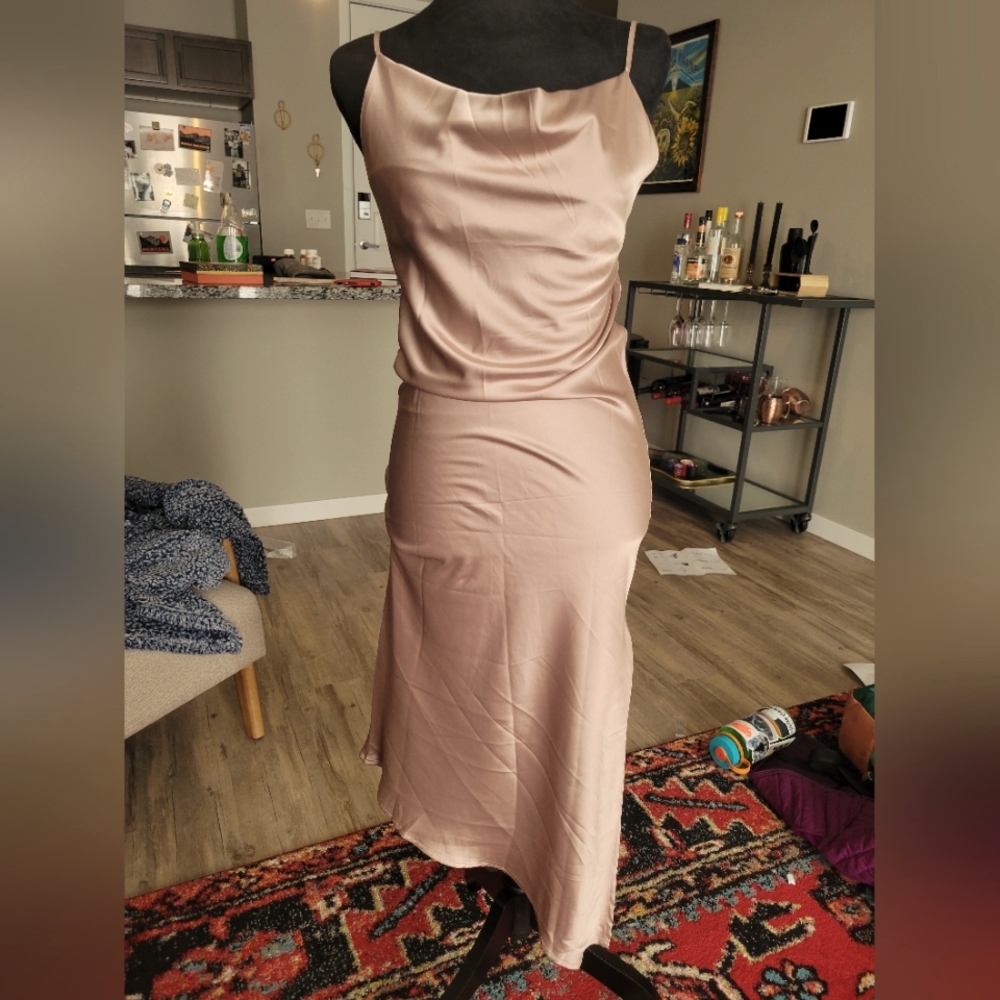 Petal & Pup Warm Light Brown Cyprus Slip